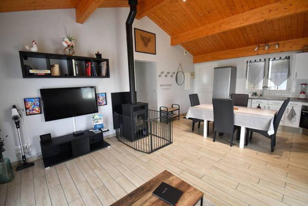 Gite A La Ferme De La Bouriette Revel  Exterior foto